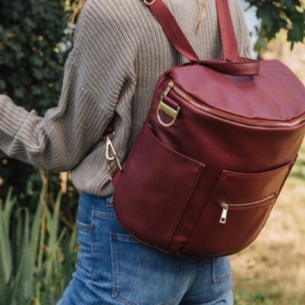 NWT Fawn Design Original - Wine